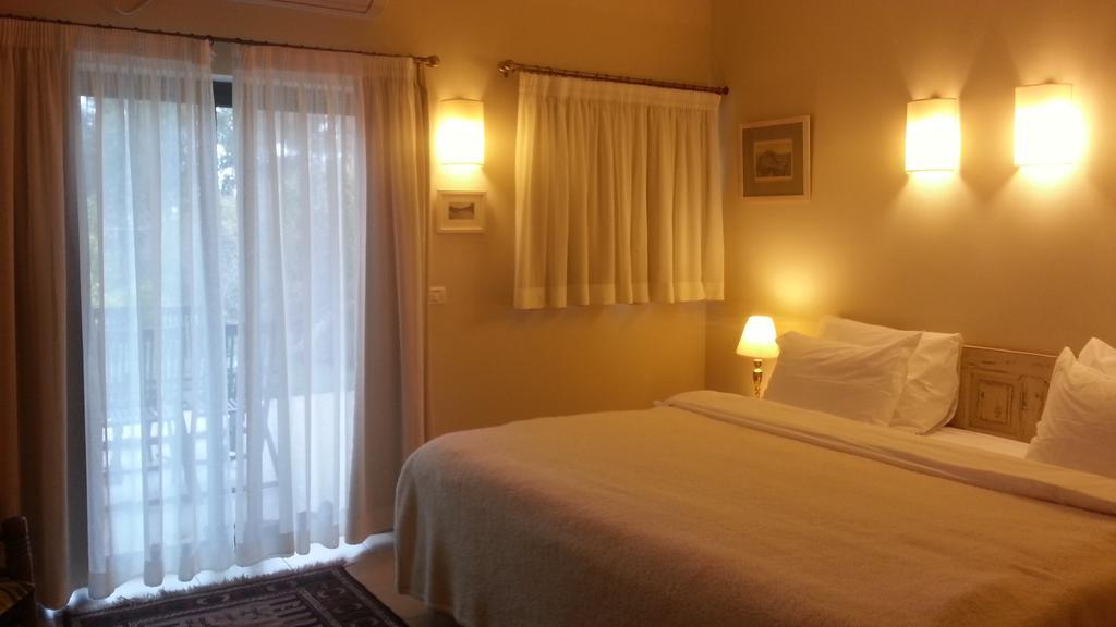 Shulamit Yard Hotel Roș Pina Cameră foto