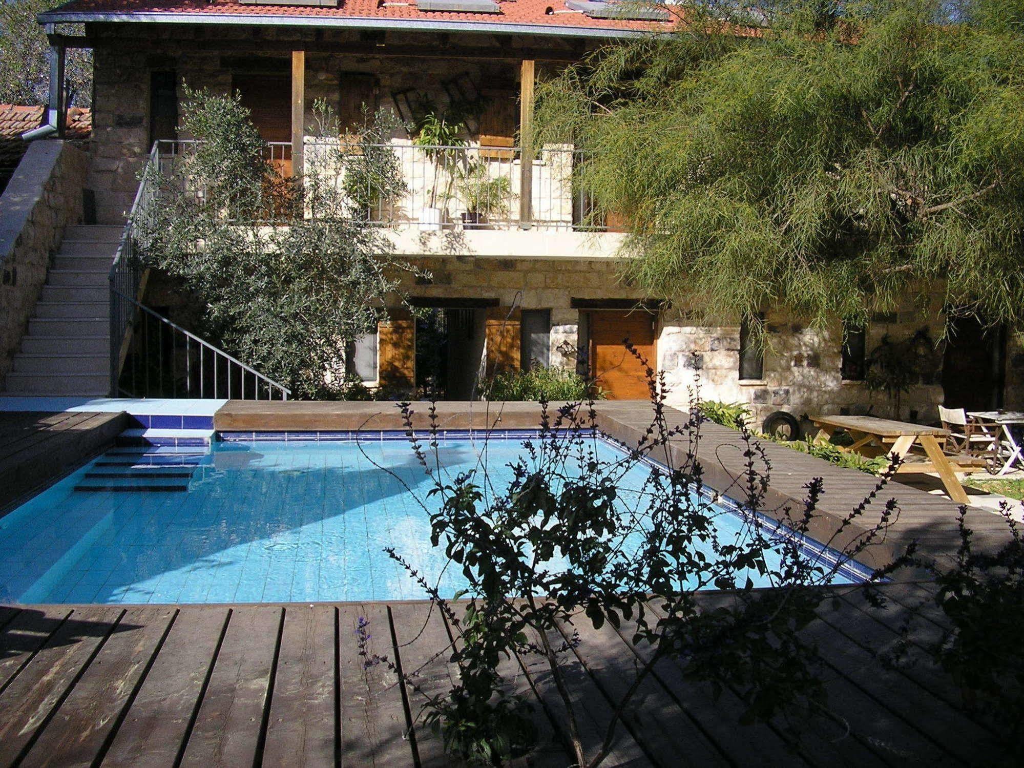 Shulamit Yard Hotel Roș Pina Exterior foto