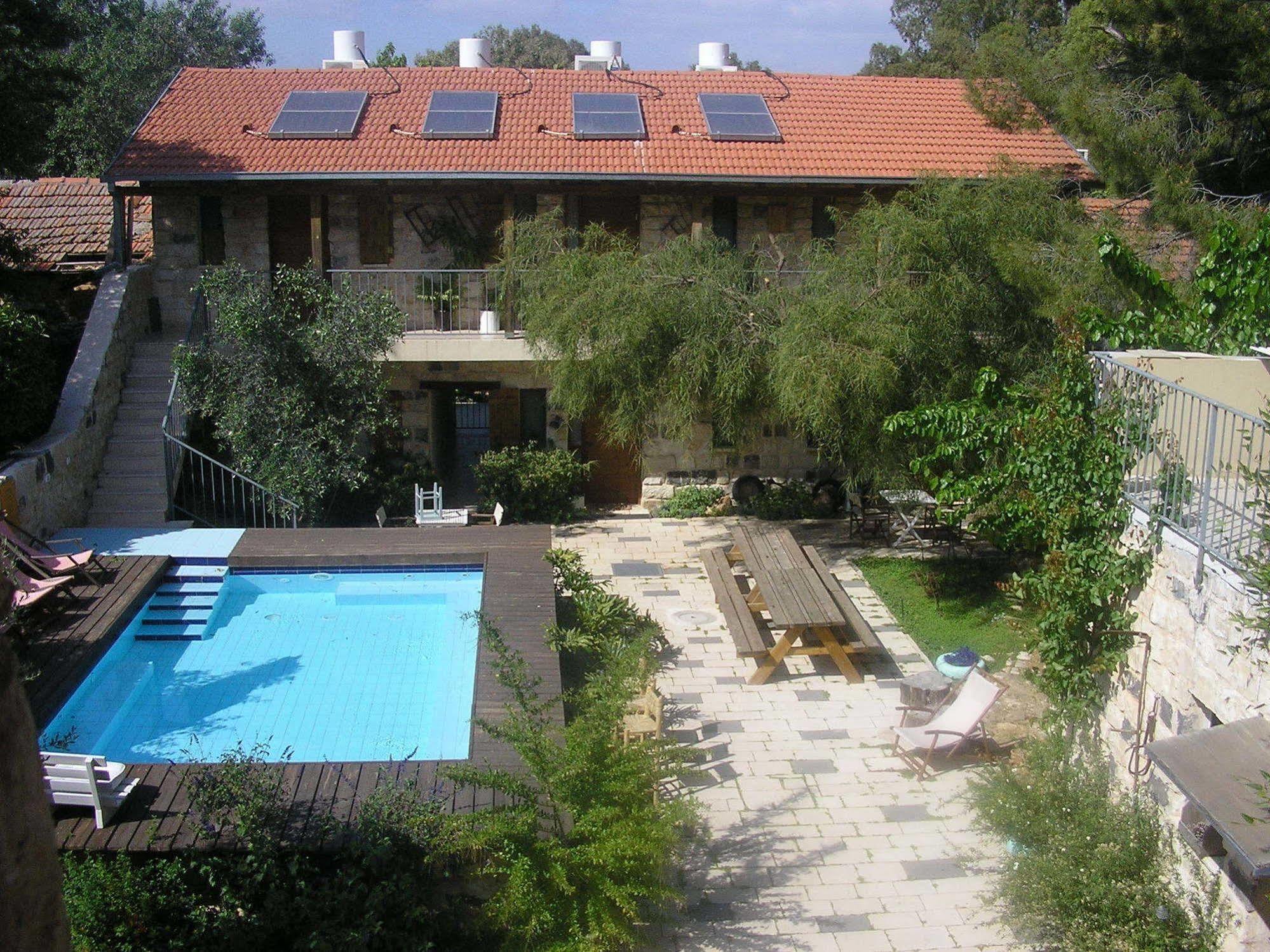 Shulamit Yard Hotel Roș Pina Exterior foto